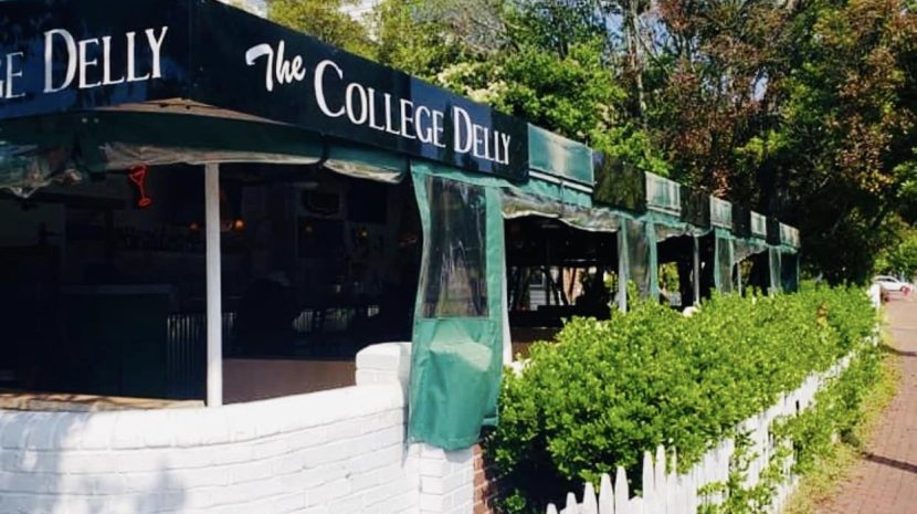collegedelly