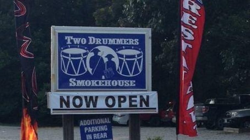 two-drummers-smokehouse